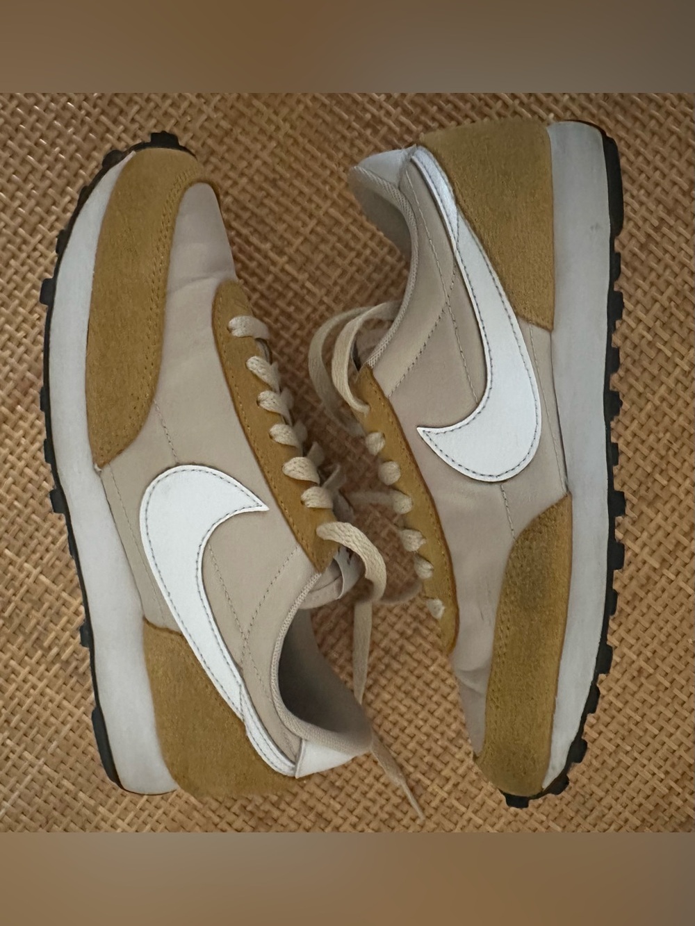 Nike Women's Beige and Mustard Retro Runner Sneakers
